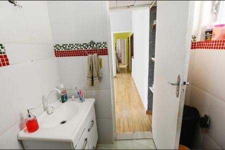 Apartamento à venda com 70m², 3 quartos e sem vagaBanheiro