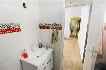 Apartamento à venda com 70m², 3 quartos e sem vagaBanheiro