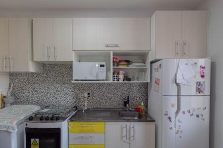 Apartamento à venda com 33m², 1 quarto e sem vaga Apartamento à venda com 33m², 1 quarto e sem vagaCozinha e Área de Serviço