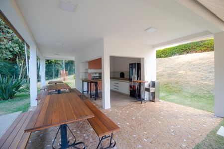 Apartamento à venda com 111m², 3 quartos e 2 vagas Apartamento à venda com 111m², 3 quartos e 2 vagasÁrea comum - Churrasqueira