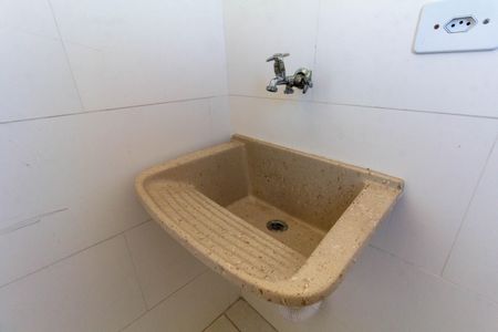 Apartamento à venda com 45m², 2 quartos e sem vaga Apartamento à venda com 45m², 2 quartos e sem vagaÁrea de Serviço