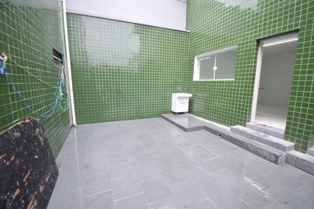 Casa à venda com 640m², 3 quartos e sem vagaQuintal