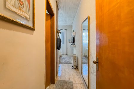 Casa à venda com 256m², 3 quartos e sem vaga Casa à venda com 256m², 3 quartos e sem vagaCorredor