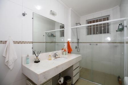 Apartamento à venda com 74m², 3 quartos e sem vaga Apartamento à venda com 74m², 3 quartos e sem vagaBanheiro Social