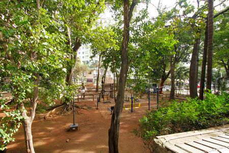 Apartamento à venda com 74m², 3 quartos e sem vaga Apartamento à venda com 74m², 3 quartos e sem vagaVista do Quarto 2