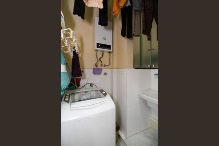 Apartamento à venda com 74m², 3 quartos e sem vaga Apartamento à venda com 74m², 3 quartos e sem vagaÁrea de Serviço