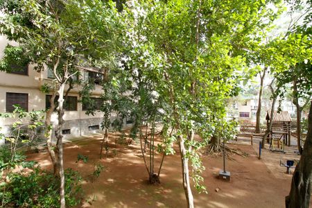 Apartamento à venda com 74m², 3 quartos e sem vaga Apartamento à venda com 74m², 3 quartos e sem vagaVista do Quarto 2