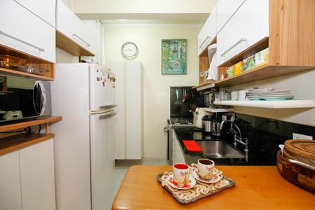 Apartamento à venda com 74m², 3 quartos e sem vaga Apartamento à venda com 74m², 3 quartos e sem vagaCozinha