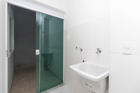 Apartamento à venda com 39m², 2 quartos e sem vaga Apartamento à venda com 39m², 2 quartos e sem vagaÁrea de Serviço