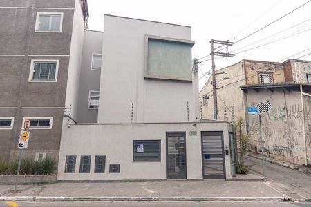 Apartamento à venda com 39m², 2 quartos e sem vaga Apartamento à venda com 39m², 2 quartos e sem vagaFachada