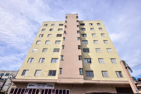 Apartamento à venda com 80m², 2 quartos e 1 vagaFachada