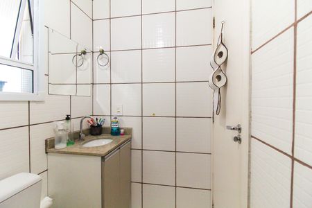 Apartamento à venda com 56m², 3 quartos e 1 vagaBanheiro Social