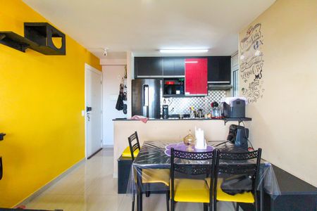 Apartamento à venda com 56m², 3 quartos e 1 vagaSala