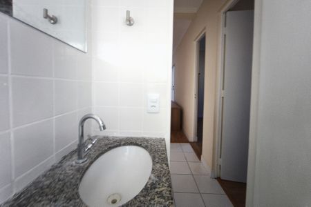 Apartamento à venda com 48m², 2 quartos e 1 vaga Apartamento à venda com 48m², 2 quartos e 1 vagaBanheiro