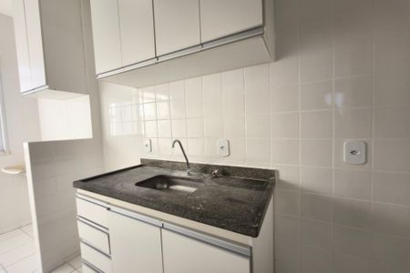 Apartamento à venda com 48m², 2 quartos e 1 vaga Apartamento à venda com 48m², 2 quartos e 1 vagaCozinha