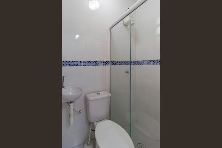 Casa à venda com 150m², 2 quartos e 2 vagas Casa à venda com 150m², 2 quartos e 2 vagasBanheiro de Serviço