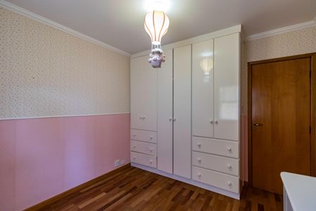 Casa à venda com 150m², 2 quartos e 2 vagas Casa à venda com 150m², 2 quartos e 2 vagasQuarto 2