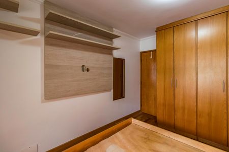 Casa à venda com 150m², 2 quartos e 2 vagas Casa à venda com 150m², 2 quartos e 2 vagasQuarto 1