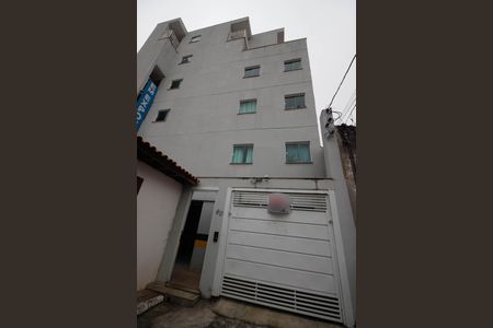 Apartamento à venda com 40m², 2 quartos e sem vaga Apartamento à venda com 40m², 2 quartos e sem vagaFachada