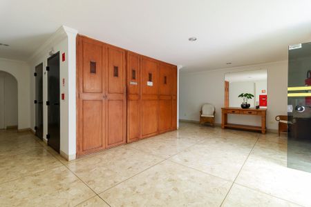 Apartamento à venda com 42m², 1 quarto e 1 vaga Apartamento à venda com 42m², 1 quarto e 1 vagaHall Social