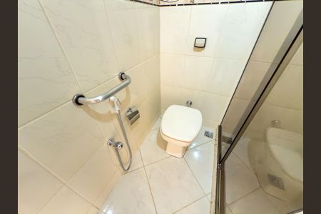 Apartamento para alugar com 90m², 2 quartos e 2 vagas Apartamento para alugar com 90m², 2 quartos e 2 vagasBanheiro Social