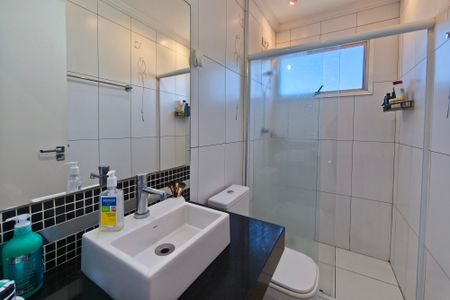 Apartamento à venda com 92m², 3 quartos e 3 vagasBanheiro Social