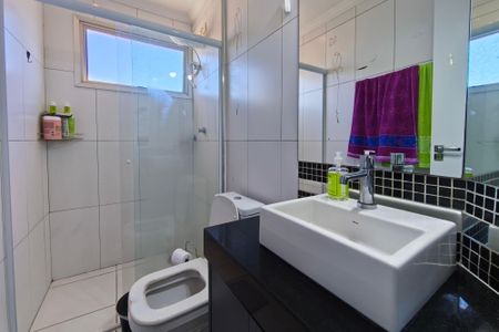 Apartamento à venda com 92m², 3 quartos e 3 vagasBanheiro Suíte