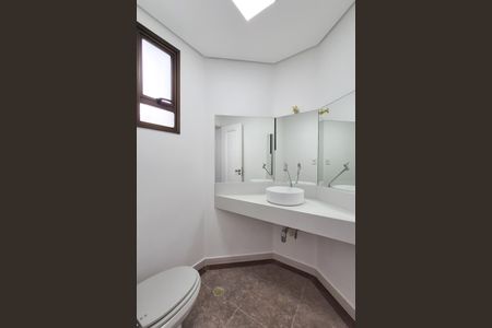 Apartamento para alugar com 440m², 4 quartos e 5 vagas Apartamento para alugar com 440m², 4 quartos e 5 vagasLavabo da Sala 2