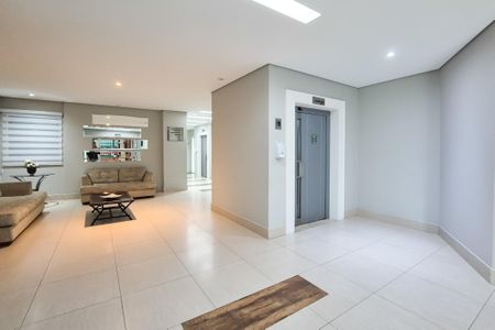 Apartamento para alugar com 440m², 4 quartos e 5 vagas Apartamento para alugar com 440m², 4 quartos e 5 vagasÁrea comum - hall