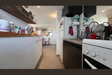 Apartamento à venda com 56m², 2 quartos e 1 vaga Apartamento à venda com 56m², 2 quartos e 1 vagaCozinha