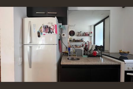 Apartamento à venda com 56m², 2 quartos e 1 vaga Apartamento à venda com 56m², 2 quartos e 1 vagaCozinha