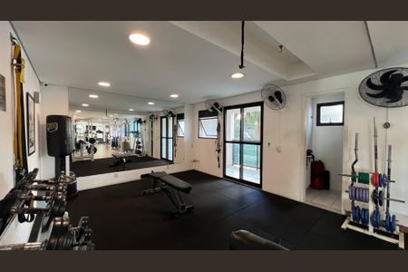 Apartamento à venda com 56m², 2 quartos e 1 vaga Apartamento à venda com 56m², 2 quartos e 1 vagaAcademia