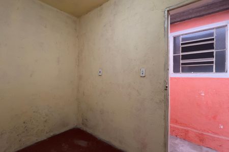 Casa à venda com 160m², 5 quartos e 1 vaga Casa à venda com 160m², 5 quartos e 1 vagaEdícula