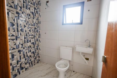 Apartamento à venda com 65m², 2 quartos e 1 vaga Apartamento à venda com 65m², 2 quartos e 1 vagaBanheiro