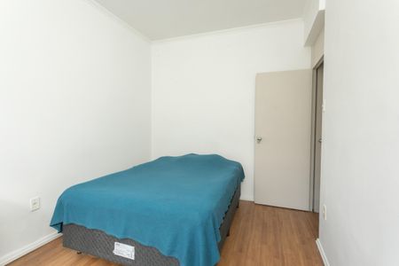 Apartamento à venda com 122m², 3 quartos e 2 vagas Apartamento à venda com 122m², 3 quartos e 2 vagasQuarto 1
