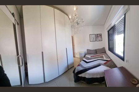 Casa à venda com 130m², 2 quartos e 2 vagas