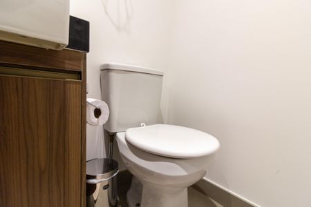 Studio para alugar com 36m², 1 quarto e sem vaga Studio para alugar com 36m², 1 quarto e sem vagaBanheiro