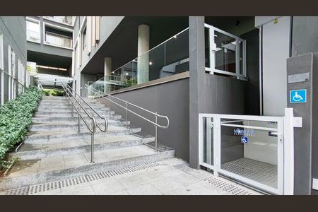 Studio para alugar com 36m², 1 quarto e sem vaga Studio para alugar com 36m², 1 quarto e sem vagaEntrada