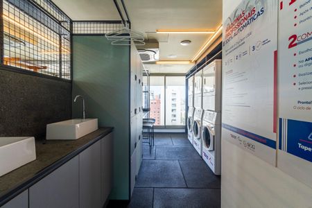 Studio para alugar com 36m², 1 quarto e sem vaga Studio para alugar com 36m², 1 quarto e sem vagaÁrea comum - Lavanderia