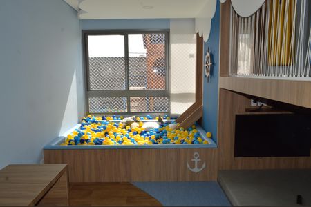 Apartamento à venda com 99m², 3 quartos e 2 vagasÁrea comum