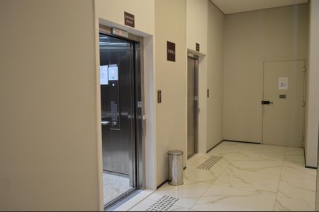 Apartamento à venda com 99m², 3 quartos e 2 vagasElevador