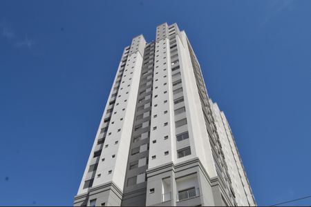 Apartamento à venda com 99m², 3 quartos e 2 vagasFachada
