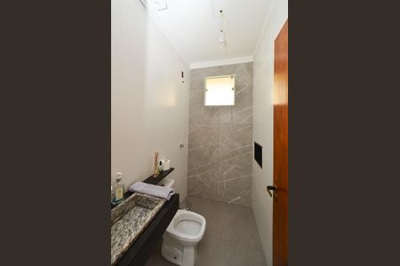 Casa à venda com 101m², 3 quartos e 2 vagas Casa à venda com 101m², 3 quartos e 2 vagasBanheiro Social