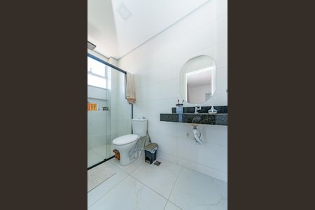 Apartamento à venda com 199m², 3 quartos e 2 vagasBanheiro da Suíte