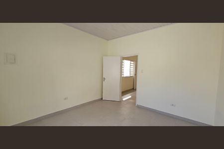 Casa à venda com 216m², 4 quartos e 1 vaga Casa à venda com 216m², 4 quartos e 1 vagaQuarto 1