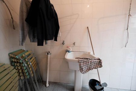 Casa à venda com 178m², 3 quartos e 2 vagasÁrea de Serviço