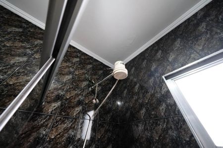 Casa à venda com 178m², 3 quartos e 2 vagasBanheiro da Suíte 1