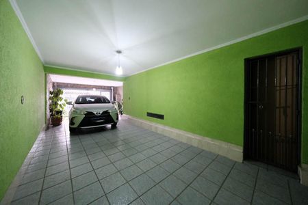 Casa à venda com 178m², 3 quartos e 2 vagasGaragem