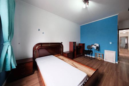 Casa à venda com 178m², 3 quartos e 2 vagasSuíte 2