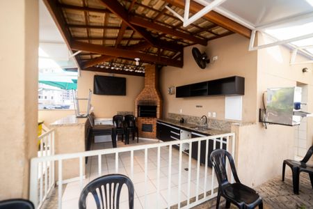 Apartamento para alugar com 80m², 2 quartos e 2 vagasÁrea comum - Churrasqueira